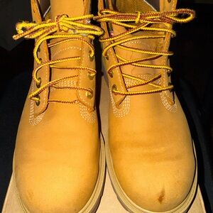 Timberland boots boys Sz 2.5y